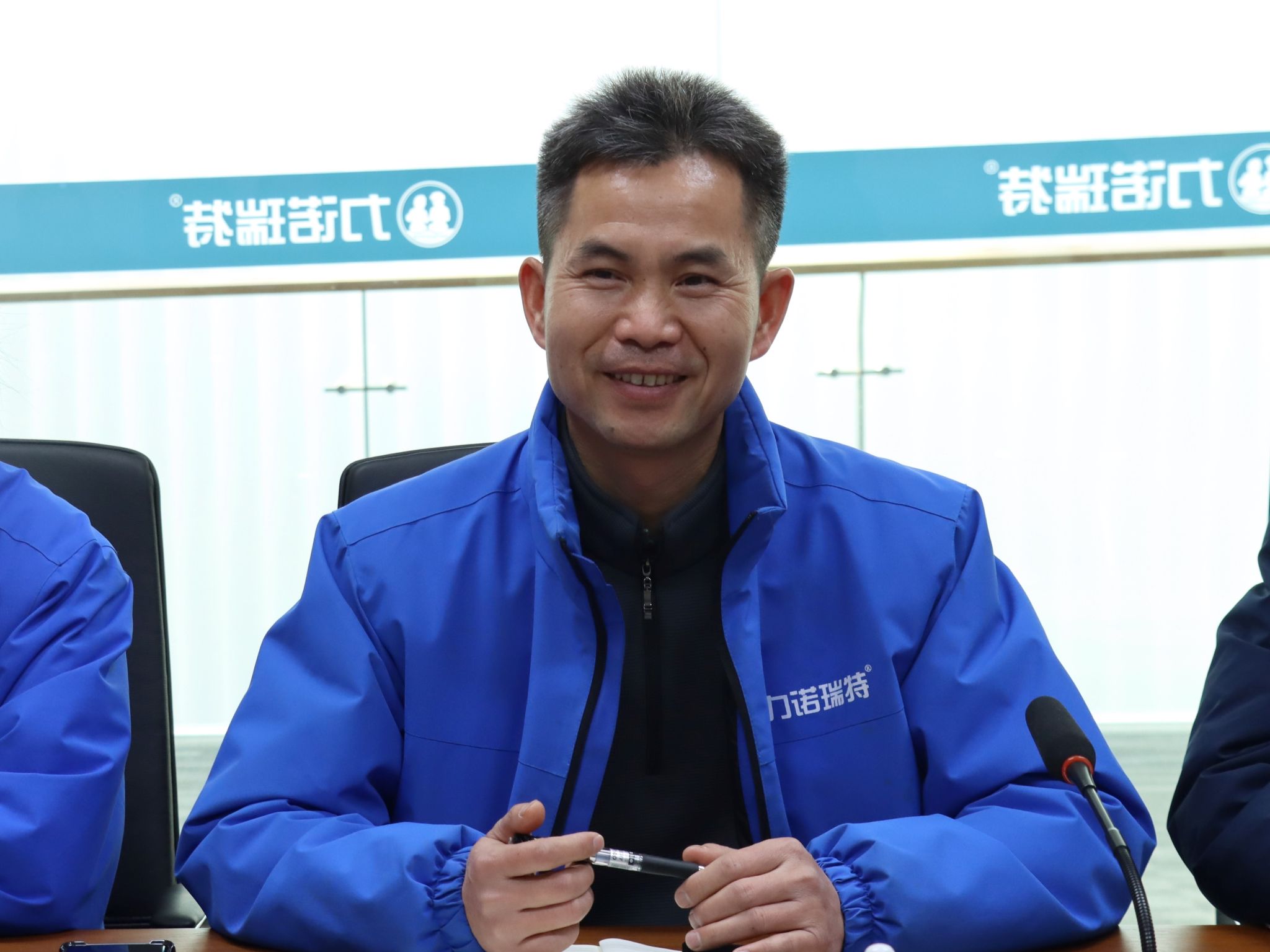 d15a8af36e22e3fcd6684a05cca6b309